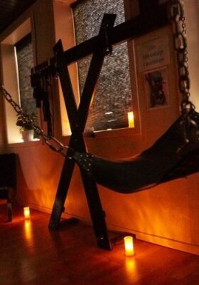 kors i swingerklubben